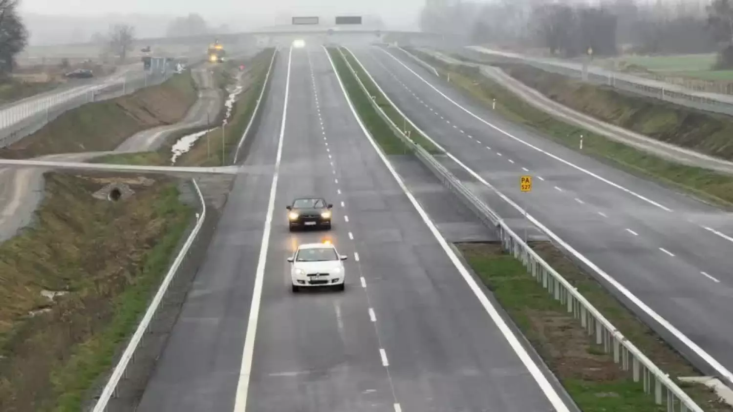 3b375fb1-287d-4f31-876f-79660bce9fa2.mp4