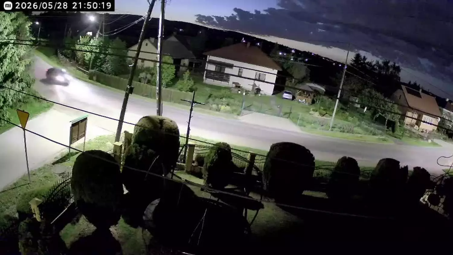 53fc2a81-c04c-429c-b365-15fa91941289.mp4